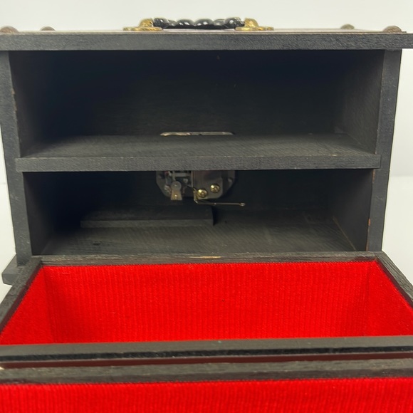 Vtg Musical Footed Wood Jewelry Box 2 Drawers Made in Japan SEE VIDEO WORKS - Picture 16 of 16